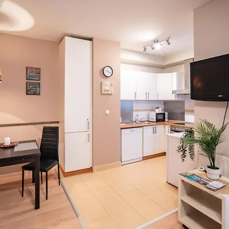 아파트 Passage For 2, Balcony, Wifi, Ac, Tv 부다페스트